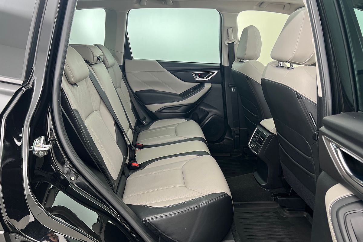 2023 Subaru Forester 2.5i-S S5