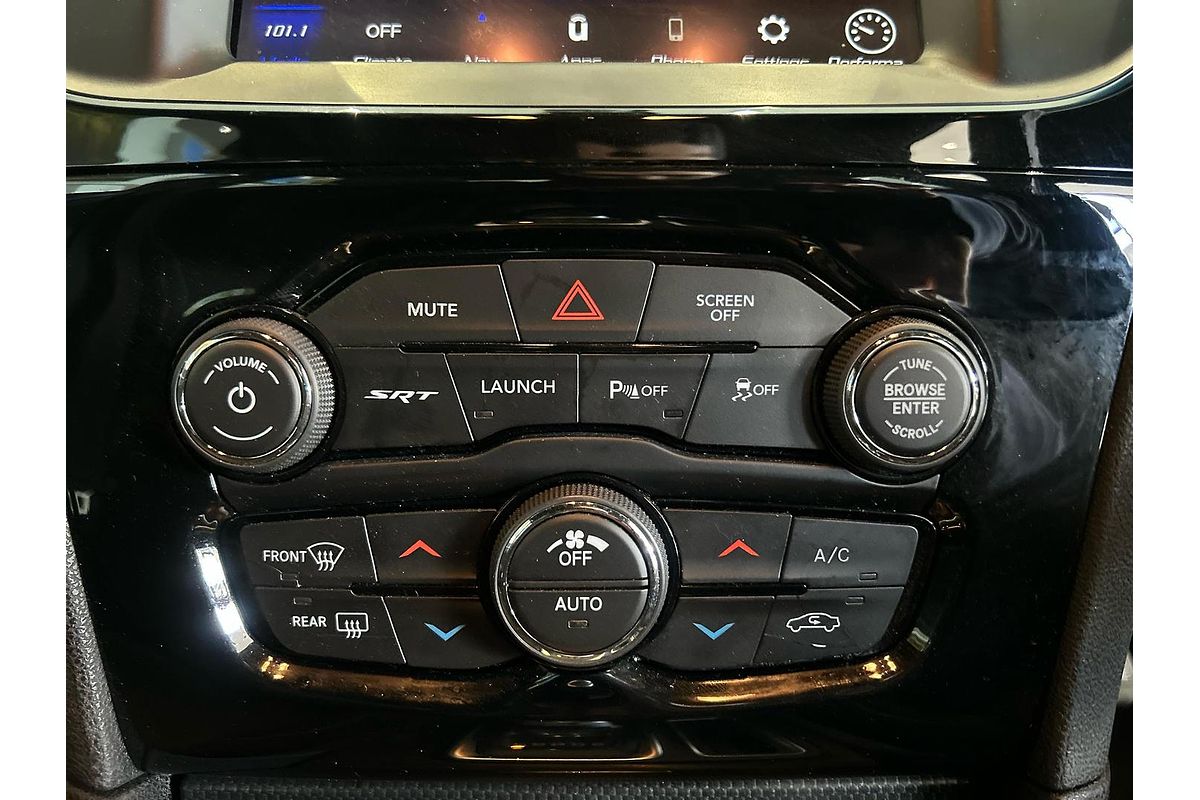 2021 Chrysler 300 SRT Core LX