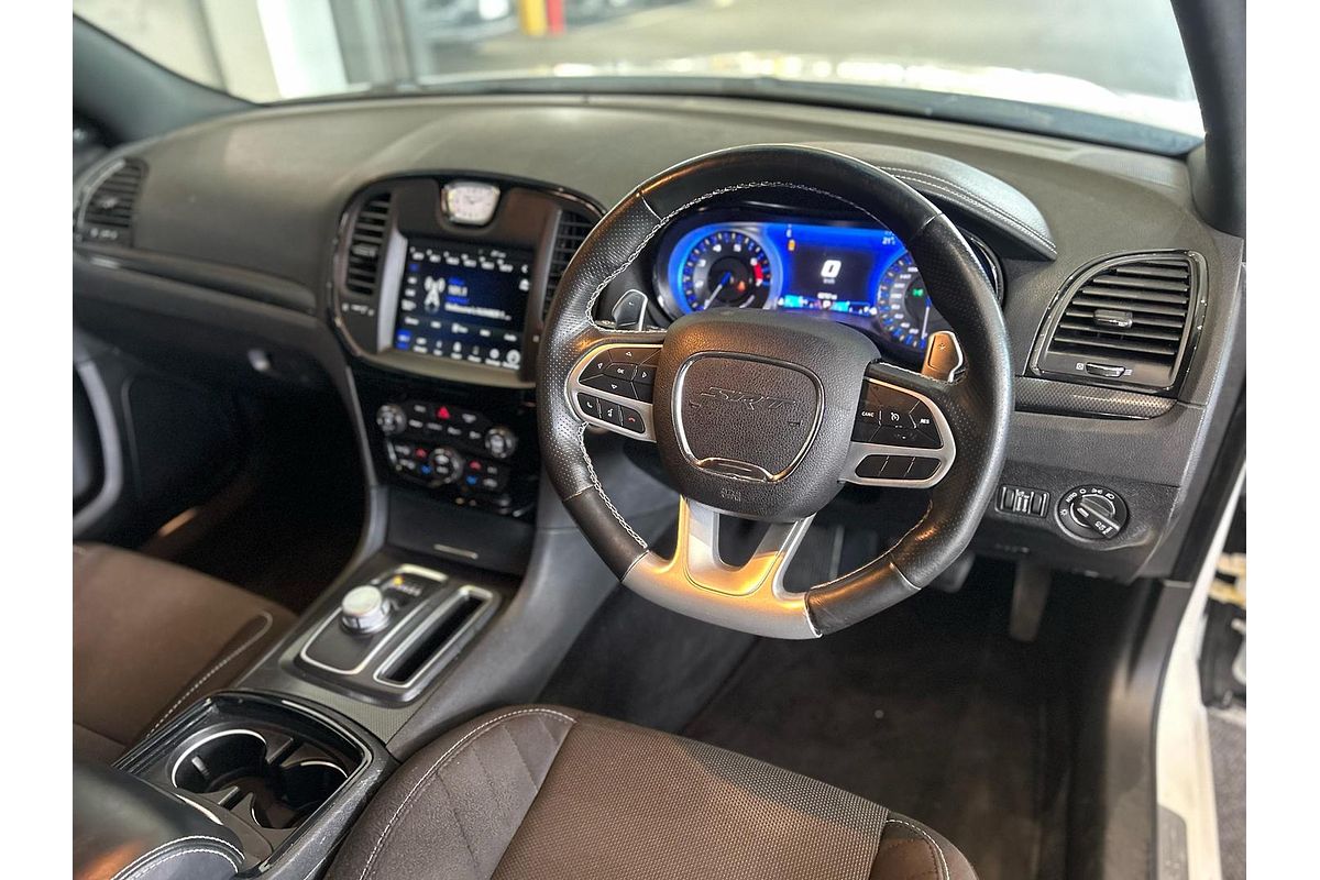 2021 Chrysler 300 SRT Core LX