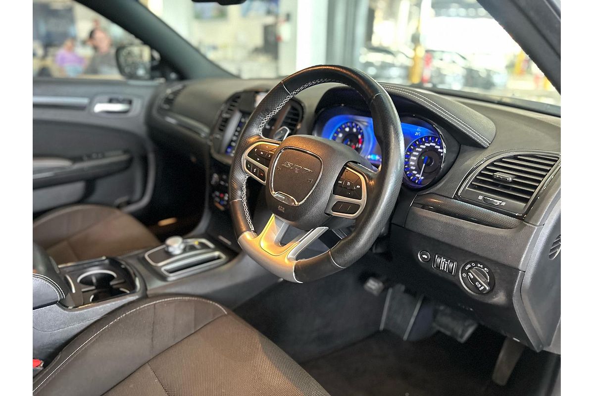 2021 Chrysler 300 SRT Core LX