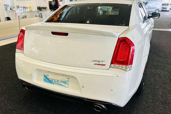 2021 Chrysler 300 SRT Core LX