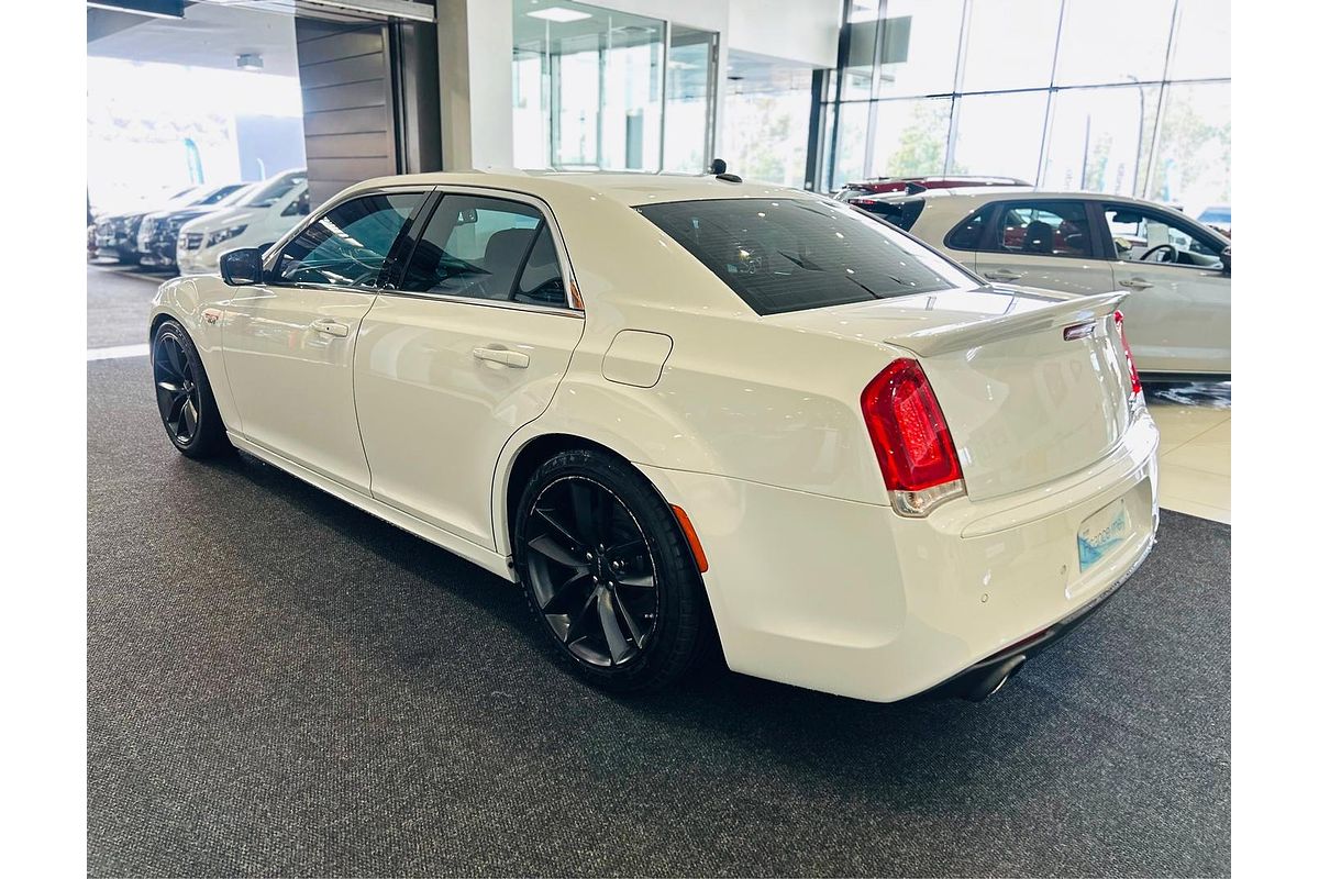 2021 Chrysler 300 SRT Core LX