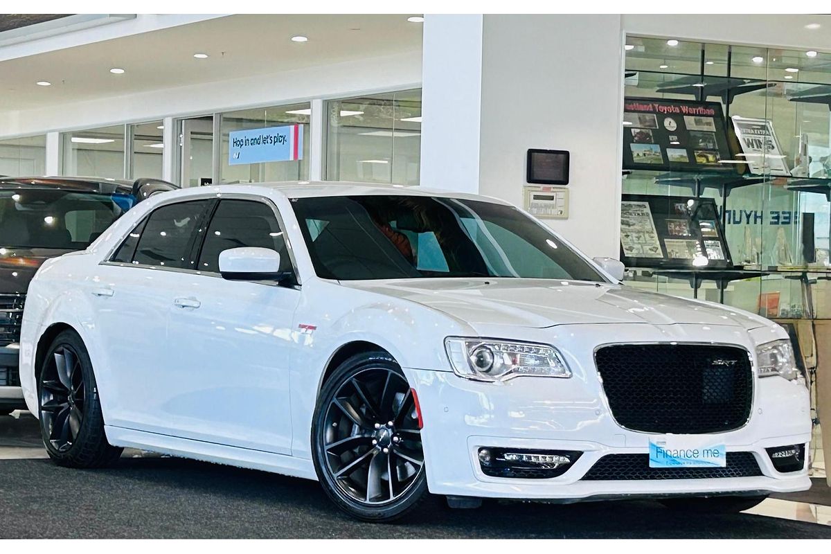2021 Chrysler 300 SRT Core LX
