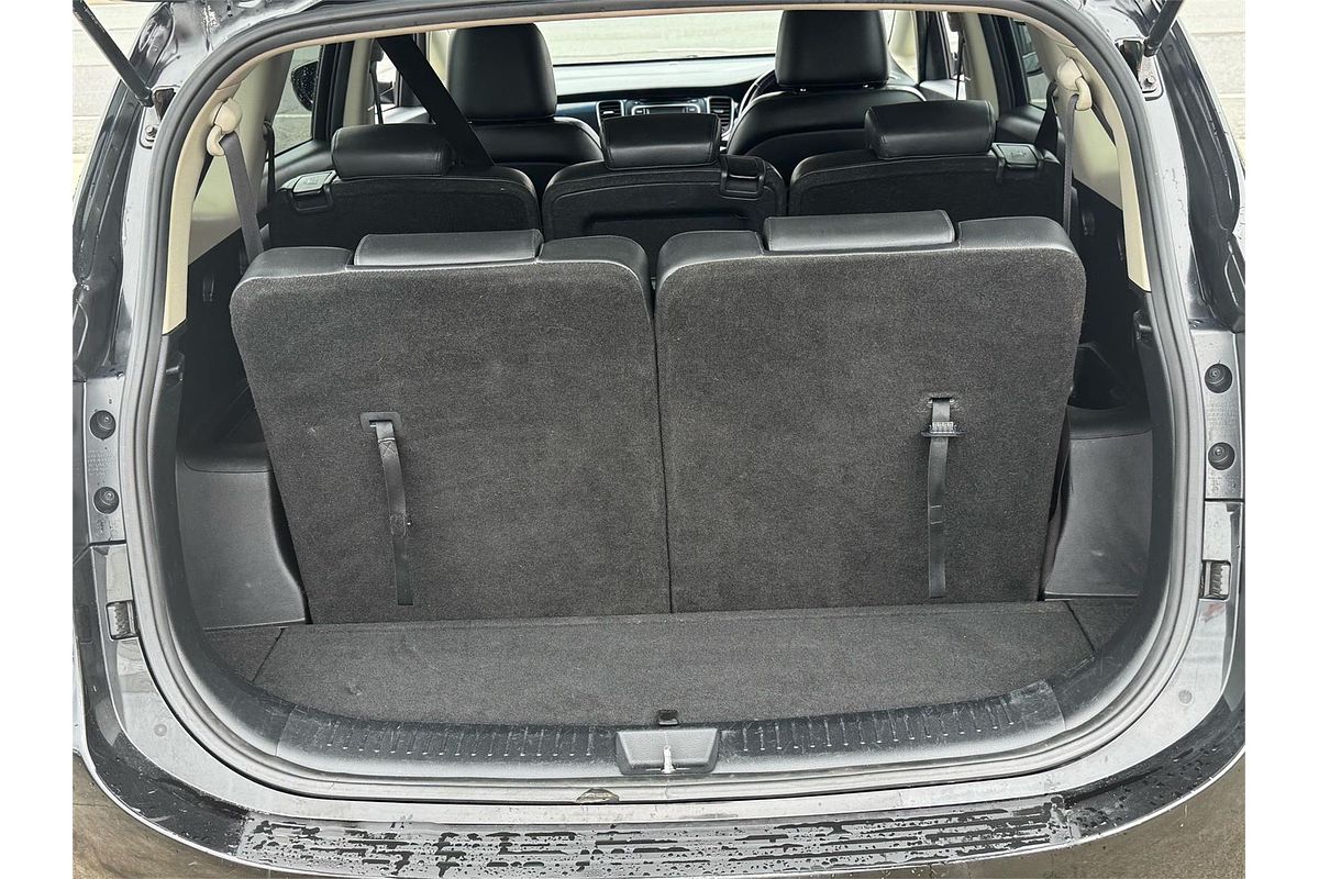 2014 Kia RONDO SLi RP