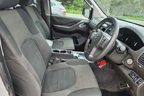 2014 Nissan Navara ST-X 550 D40 S5 4X4