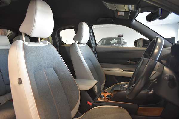 2022 Mazda MX-30 G20e Touring DR Series
