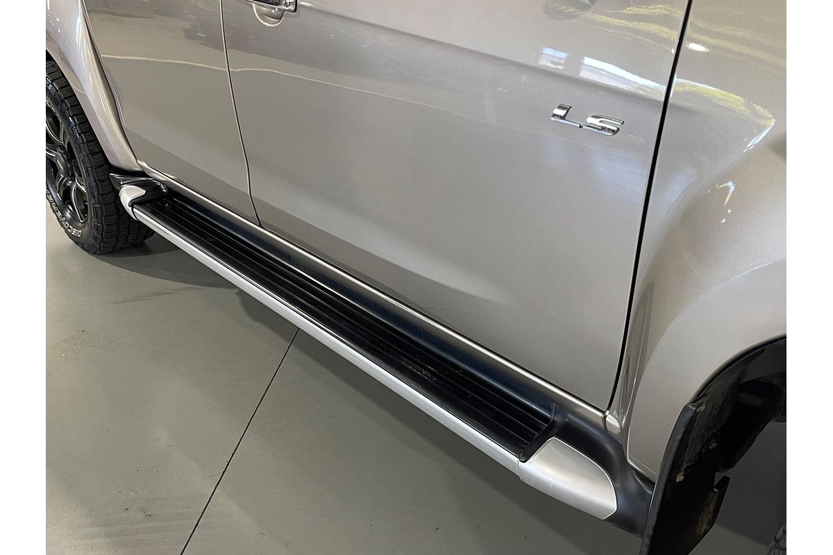 2013 Isuzu D-MAX LS-U  4X4