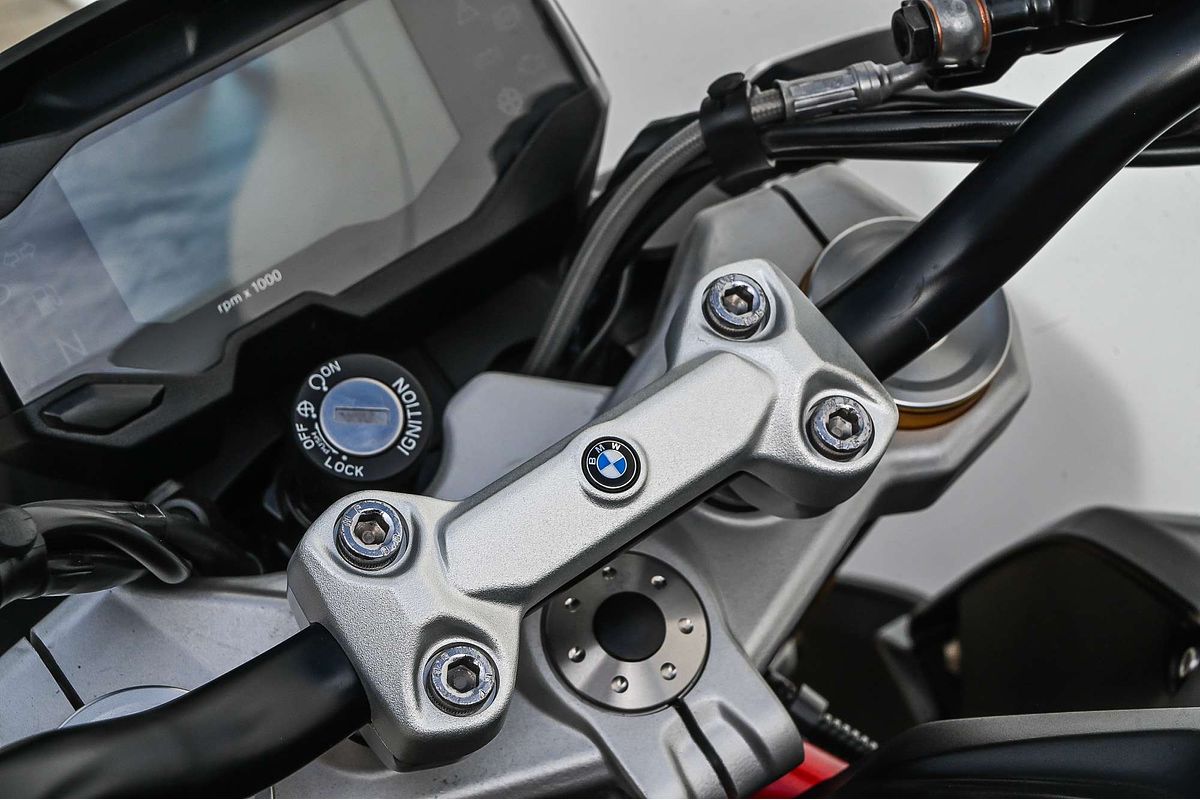2024 BMW G 310 R G 310
