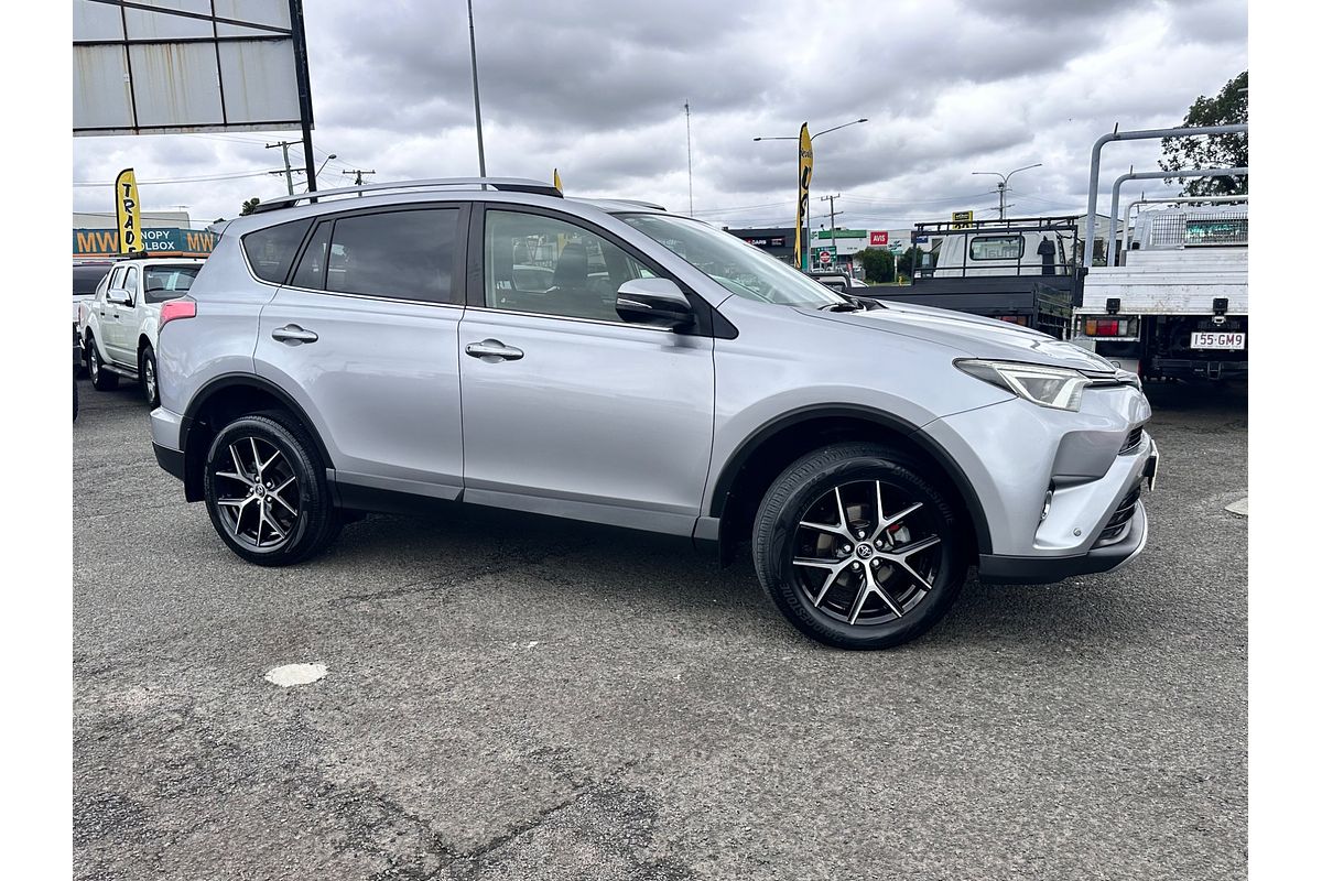 2017 Toyota RAV4 GXL ZSA42R