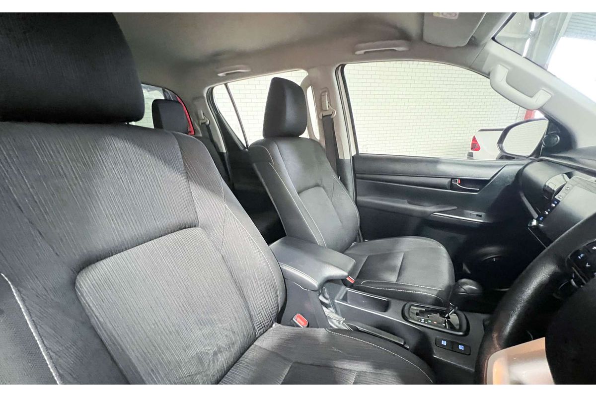 2021 Toyota Hilux SR GUN126R 4X4