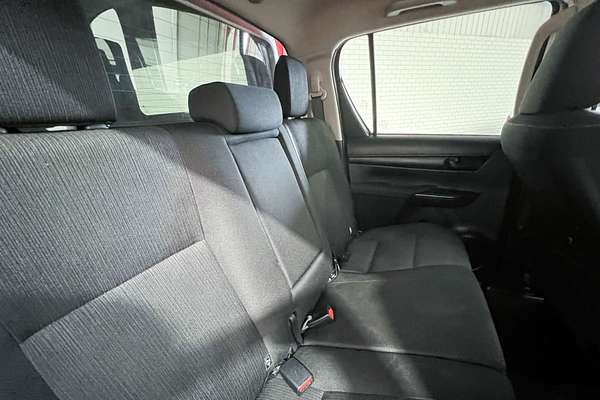 2021 Toyota Hilux SR GUN126R 4X4