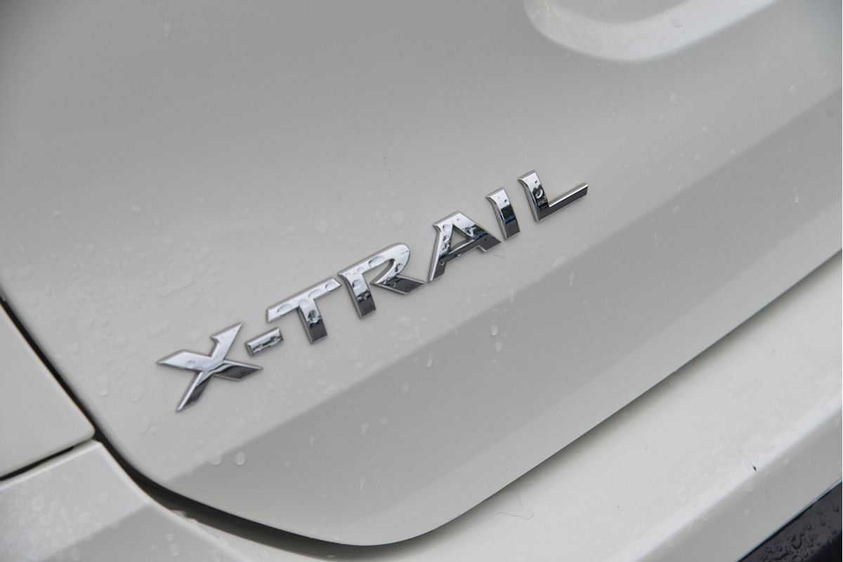 2017 Nissan X-TRAIL ST-L T32 Series II