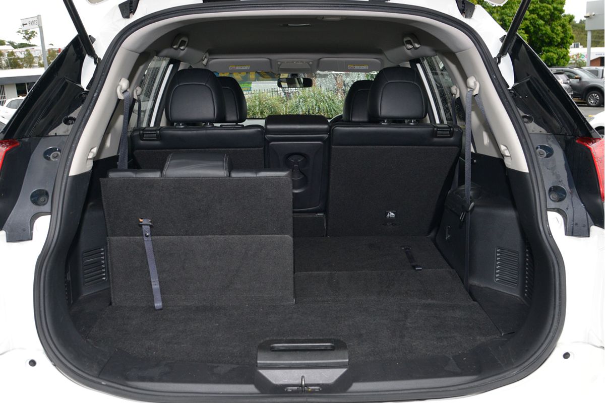 2017 Nissan X-TRAIL ST-L T32 Series II