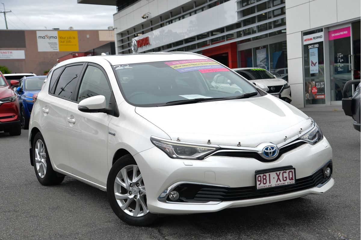 2017 Toyota Corolla Hybrid ZWE186R