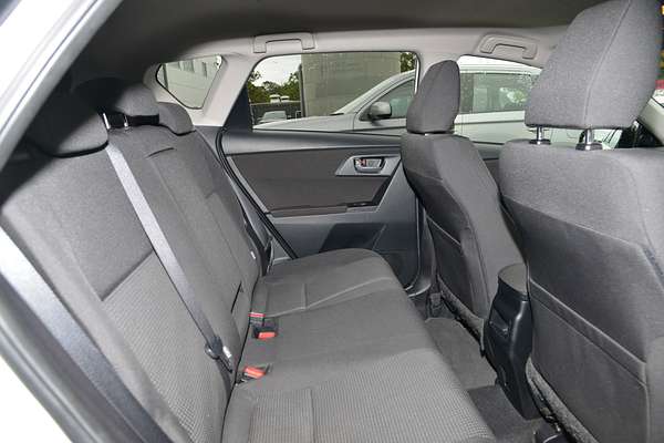2017 Toyota Corolla Hybrid ZWE186R