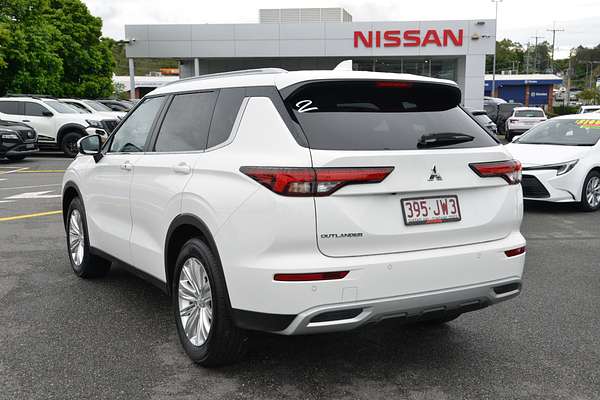 2023 Mitsubishi Outlander LS ZM