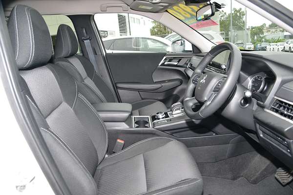 2023 Mitsubishi Outlander LS ZM