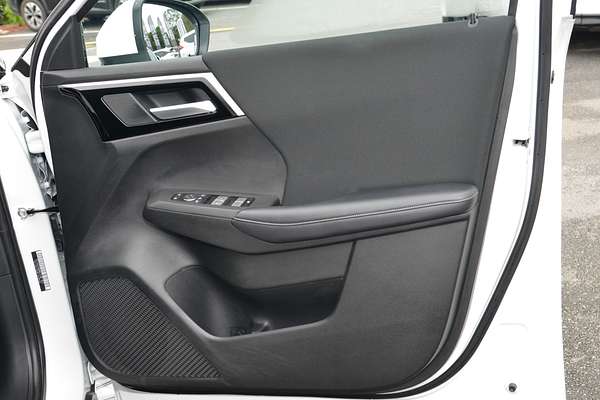 2023 Mitsubishi Outlander LS ZM