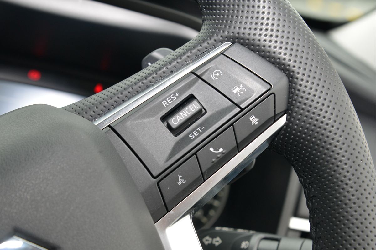 2023 Mitsubishi Outlander LS ZM