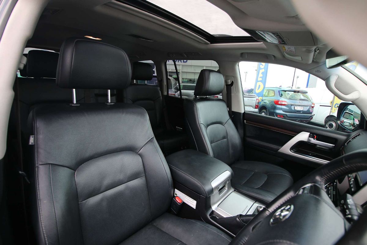 2020 Toyota Landcruiser VX VDJ200R