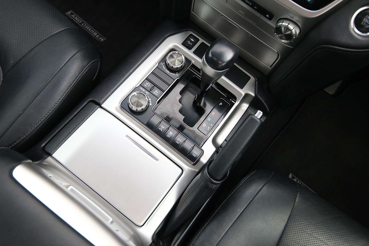 2020 Toyota Landcruiser VX VDJ200R