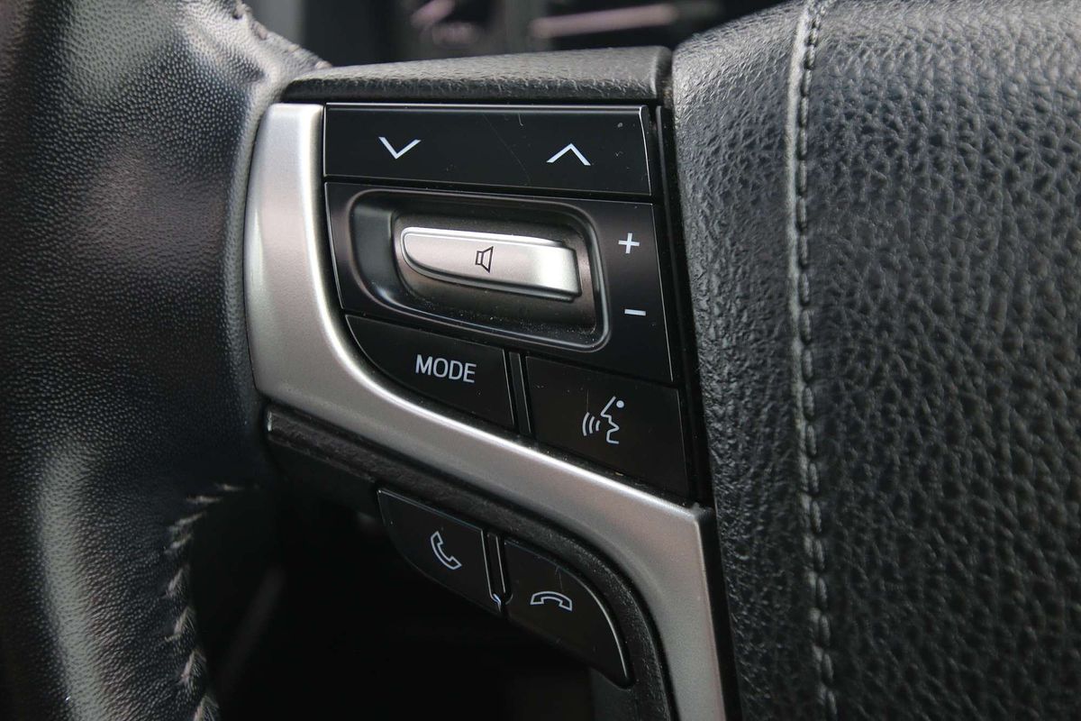 2020 Toyota Landcruiser VX VDJ200R