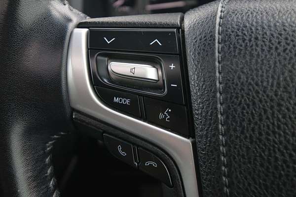 2020 Toyota Landcruiser VX VDJ200R