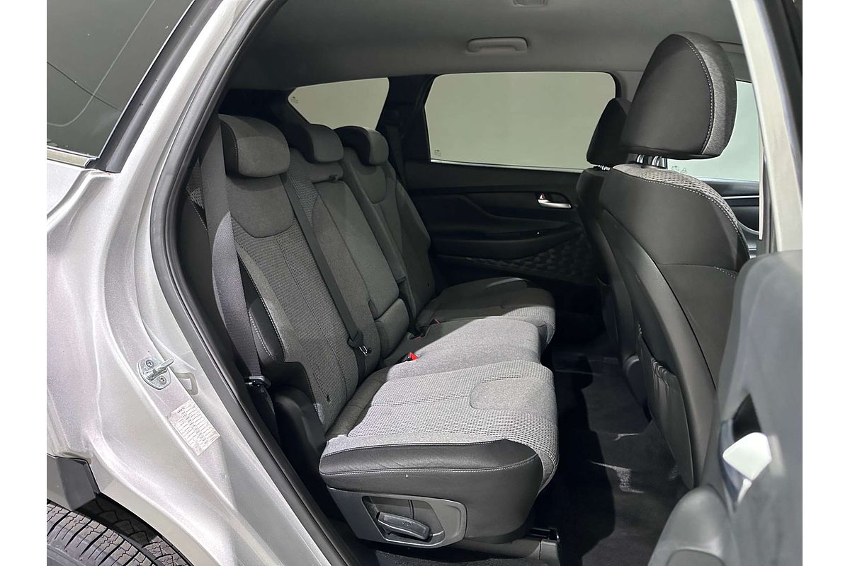 2021 Hyundai Santa Fe Active TM.V3