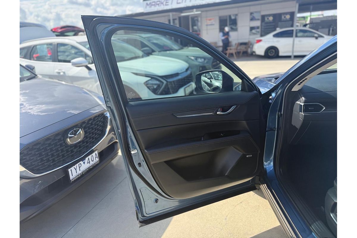 2017 Mazda CX-5 GT KF Series