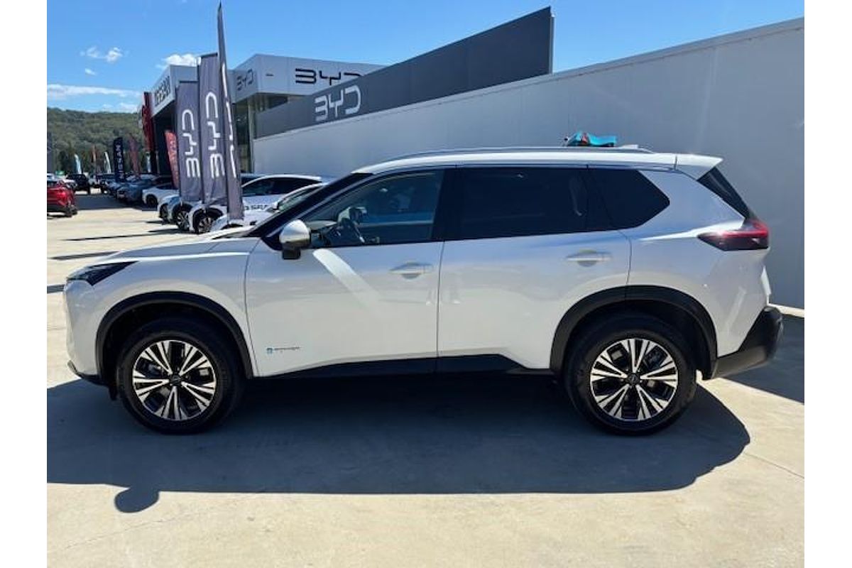 2023 Nissan X-TRAIL ST-L e-POWER T33