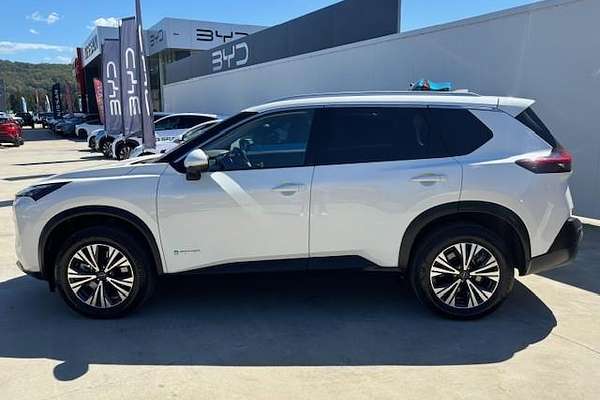 2023 Nissan X-TRAIL ST-L e-POWER T33