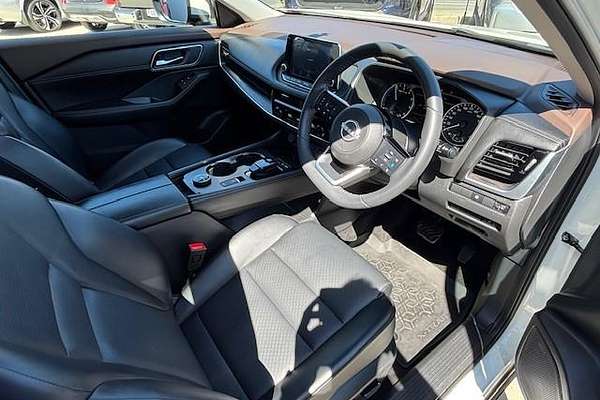 2023 Nissan X-TRAIL ST-L e-POWER T33