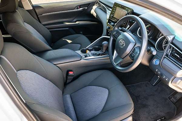 2021 Toyota Camry Ascent AXVH70R