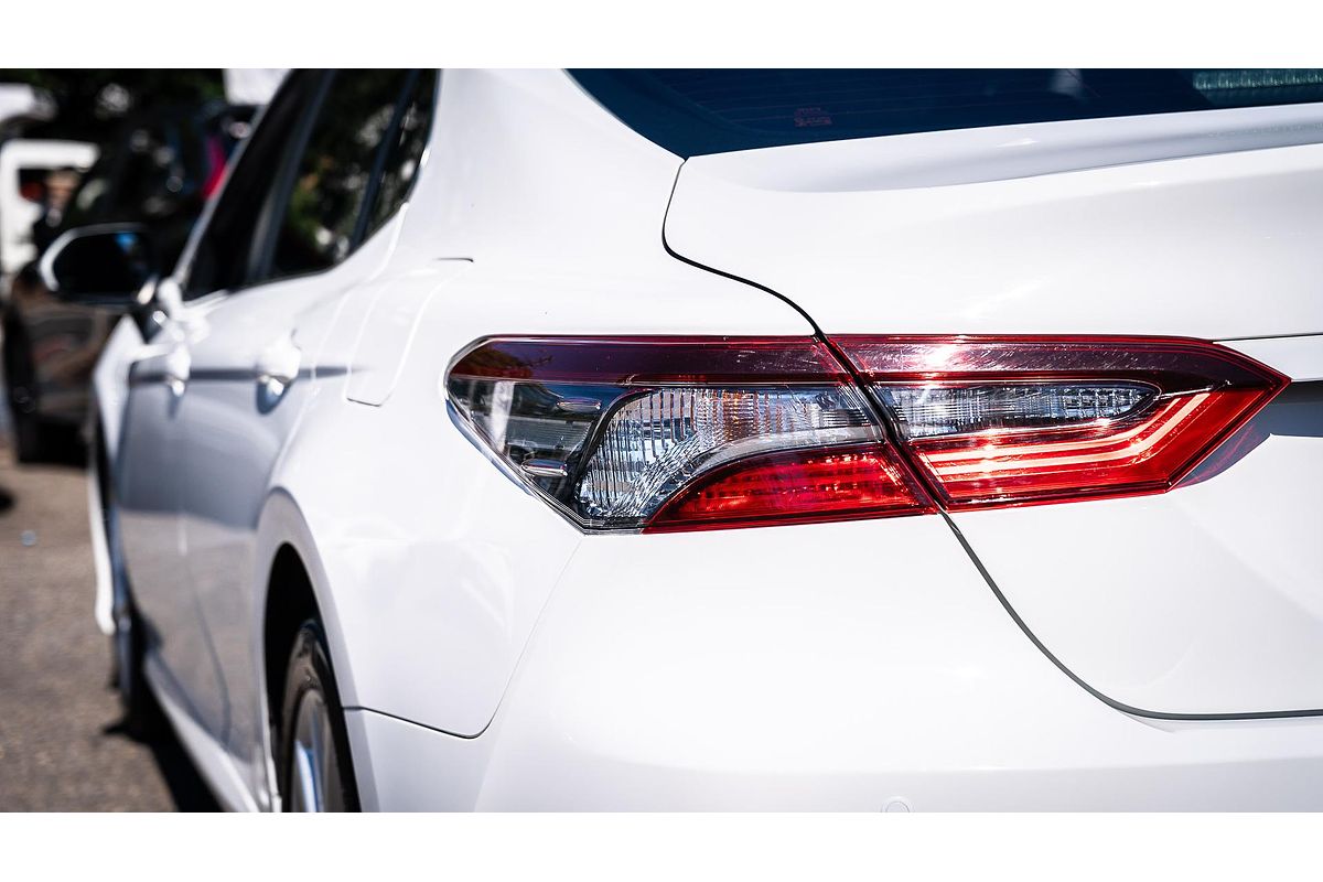 2021 Toyota Camry Ascent AXVH70R