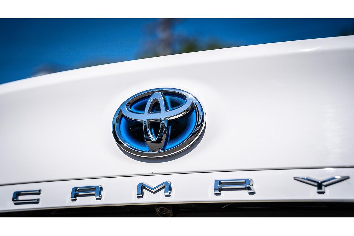 2021 Toyota Camry Ascent AXVH70R