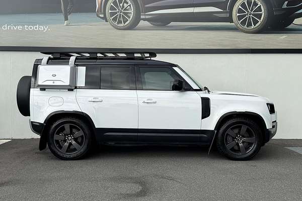 2020 Land Rover Defender 110 P400 HSE L663