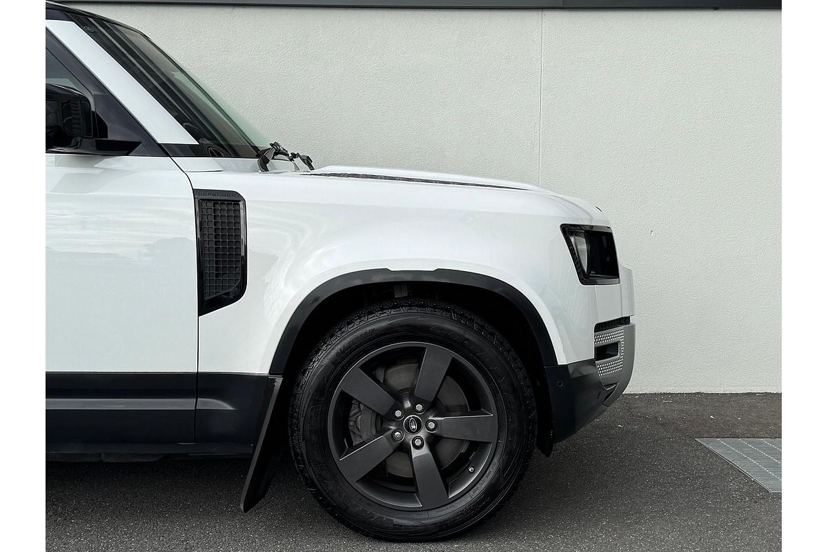 2020 Land Rover Defender 110 P400 HSE L663