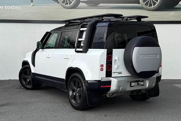 2020 Land Rover Defender 110 P400 HSE L663