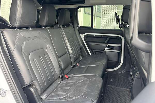 2020 Land Rover Defender 110 P400 HSE L663