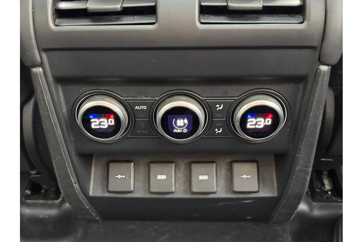 2020 Land Rover Defender 110 P400 HSE L663