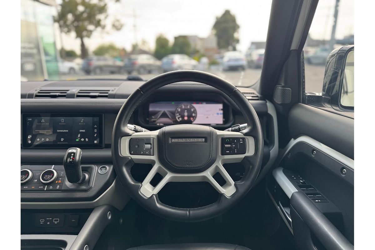 2020 Land Rover Defender 110 P400 HSE L663
