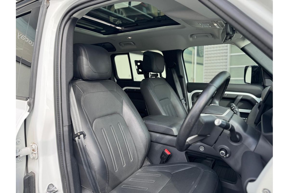 2020 Land Rover Defender 110 P400 HSE L663