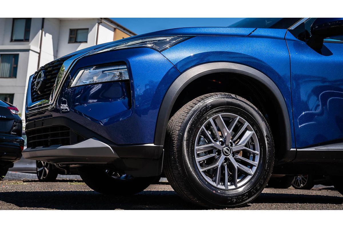 2024 Nissan X-TRAIL ST T33