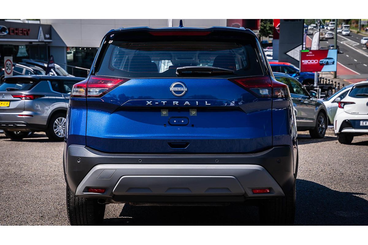 2024 Nissan X-TRAIL ST T33