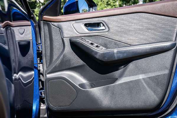 2024 Nissan X-TRAIL ST T33