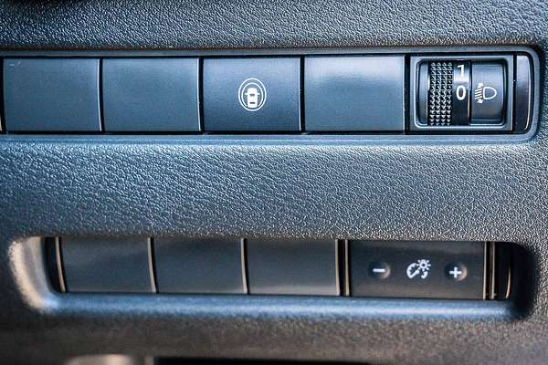 2024 Nissan X-TRAIL ST T33