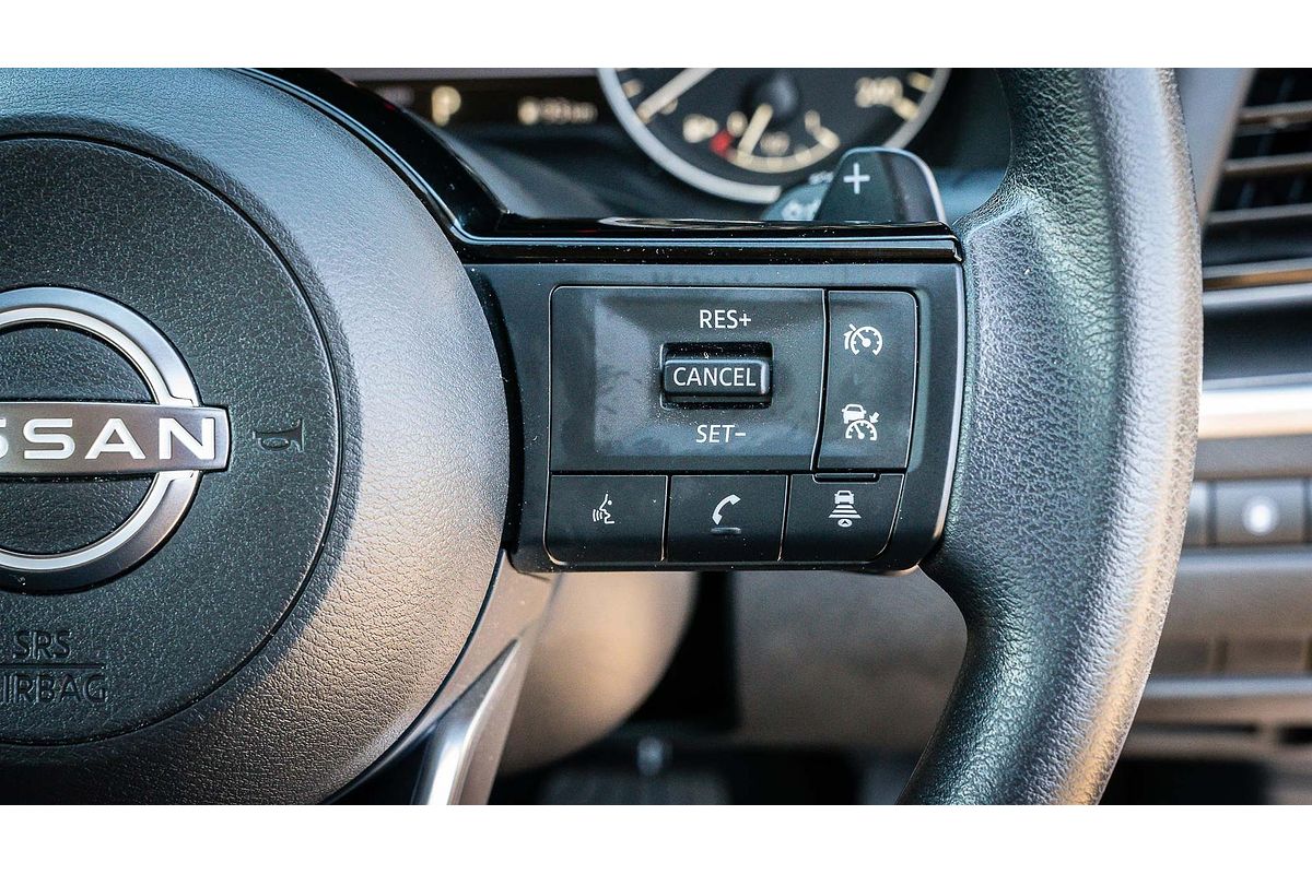 2024 Nissan X-TRAIL ST T33