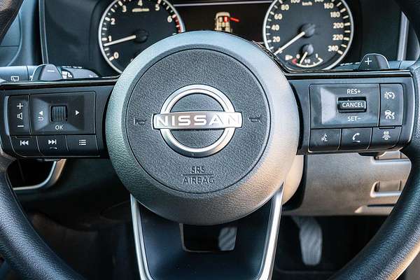 2024 Nissan X-TRAIL ST T33