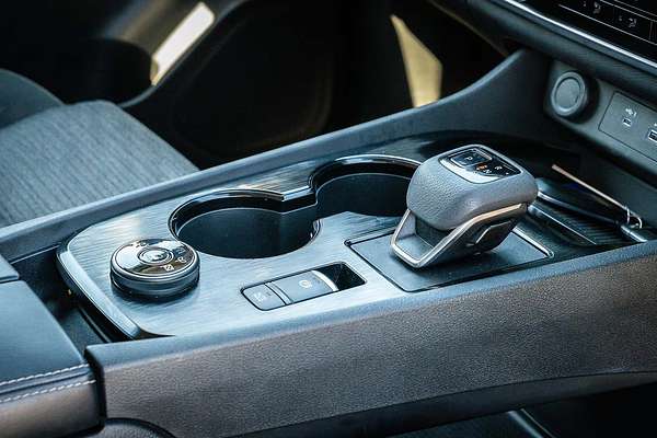 2024 Nissan X-TRAIL ST T33