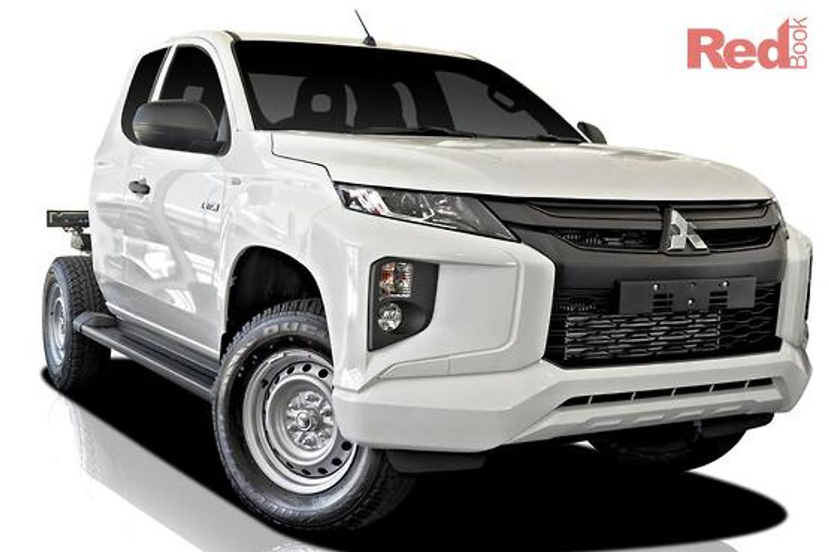 2024 Mitsubishi Triton GLX MR 4X4